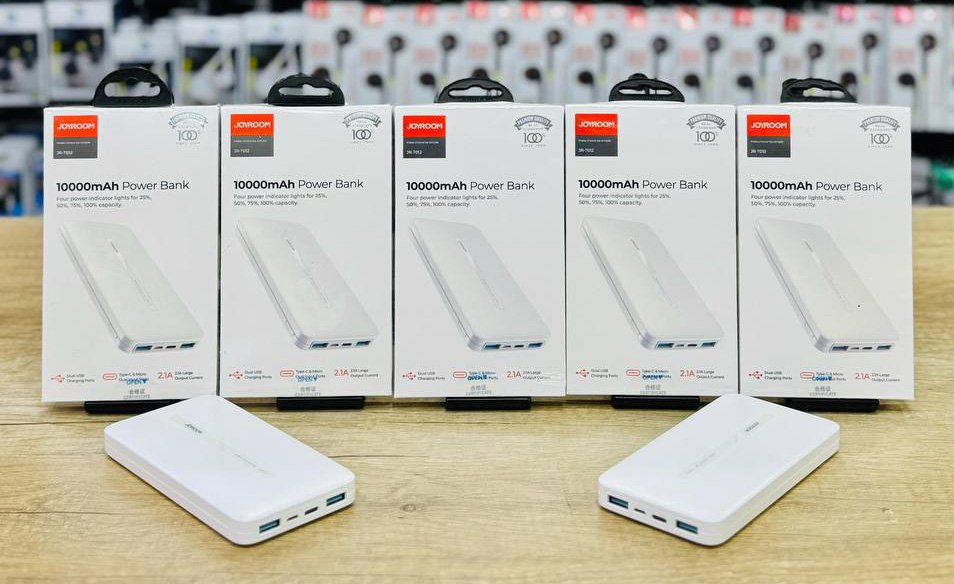 باور بنك جيروم 012 أصلى 10 الاف باور بنك جيروم 012 أصلى 10 الاف